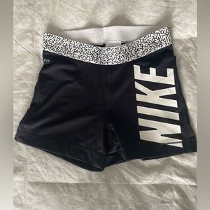 Nike Pro Dri-FIT Women’s Gym Shorts